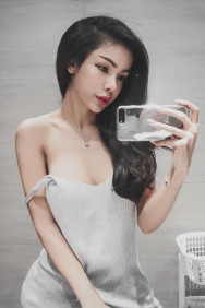 Hi guy i am nice ladyboy want to find nice and good looking guy if u want to meet me send me message here or call me,
 Thank you have a good day kisses