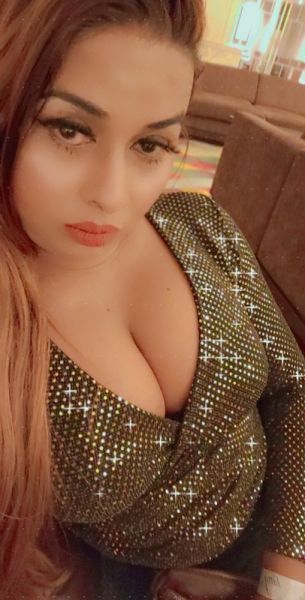 Big boobs sexy tranny in delhi

Hey guys i m sexy shemale in delhi,,i provide fucking sicking rimming everything in  transexual services,, hurry up guys for your best time with me