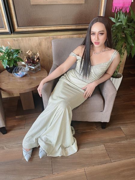 Hi how are you i not lady i am ladyboy Thailand i can do everything good massage can do both sex suck dick lick ass if yoจu need contact me..