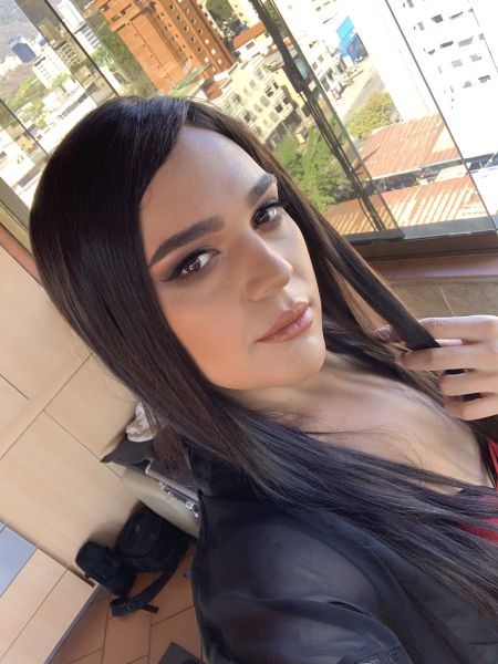 Hi honey, I'm Lola, a very hot trans and sex lover.
I am as you see me in my natural photos without retouching
I receive you in the downtown area of ​​the city in my private apartment with everything you need to have a good time of pleasure
