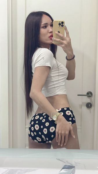 I'm trans from Thailand i live in Tbilisi Georgia now
My dick 100% I can be active and passive depend on you 🥰