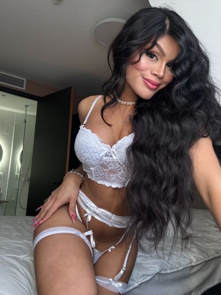Dominant party girl with big cock
Hi, my loves, I'm kamelia, a delicate, affectionate trans-Colombian girl, here to fulfill all your sexual and erotic fantasies that come to your mind. Natural French kisses, mutual blowjobs. Write me to enjoy good sex you can see me on instagram and know more about me and see my photos i meet like thaliagonsales99